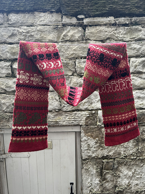 Ravelry: Doodle Scarf pattern by Jamie Lomax