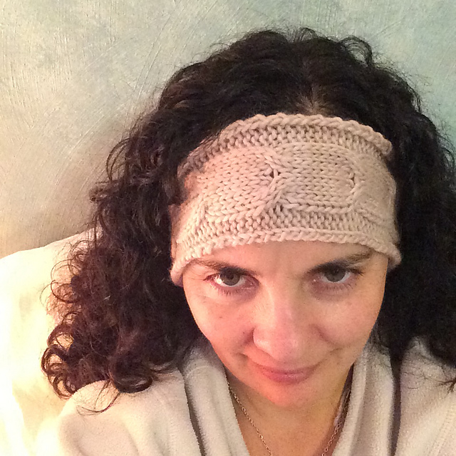 worsted hand dyes - cable headband
