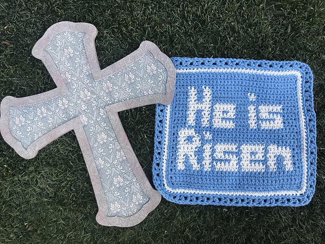 "He is Risen" Centerpiece