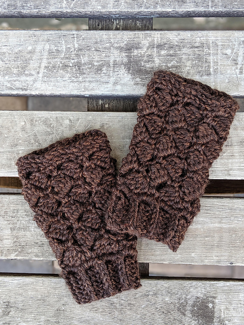The Leaves are FALLing Fingerless Gloves