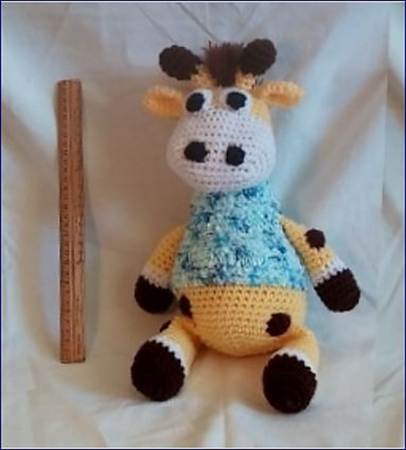 Sweater Giraffe