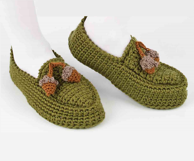 Acorn Moccasins