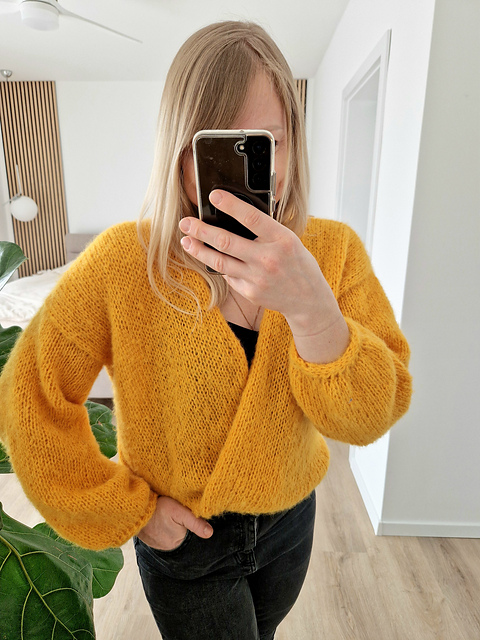 SUNNY Cardigan