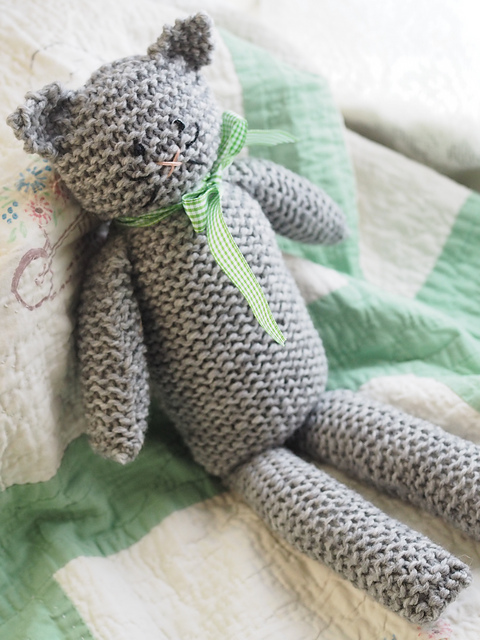 Itty Bitty Knitty Kitty