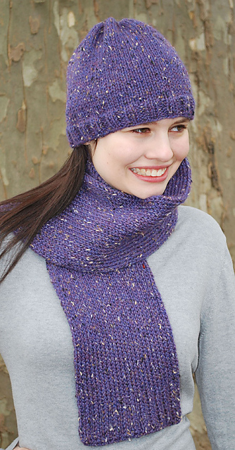 Basic Stockinette Hat and Scarf
