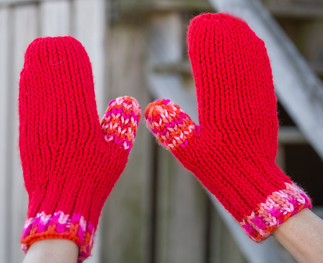 Mistletoe Mittens (double knit)