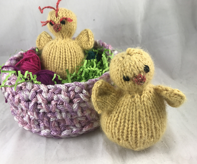 Spring Chicks with Nest