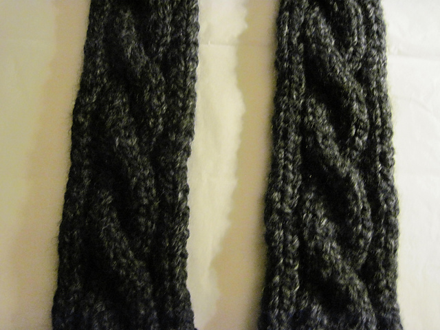 Midnight Cable Scarf