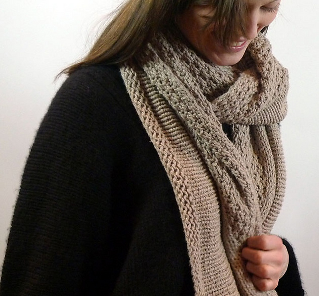 Delos Scarf