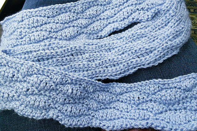 Waves Scarf