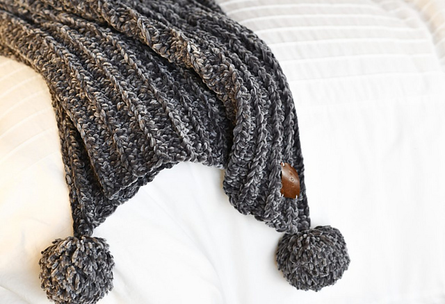 Vel Luxe Throw