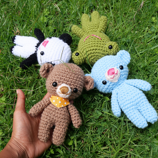 Brownies bear and his friends