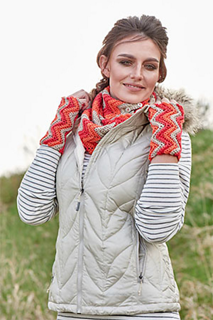 Triple Ripple Cowl