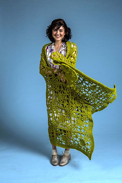Tendrils Throw