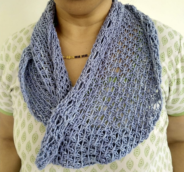 Cross-d Cowl & Stole