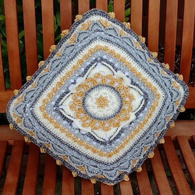 Goose Meadow Cushion