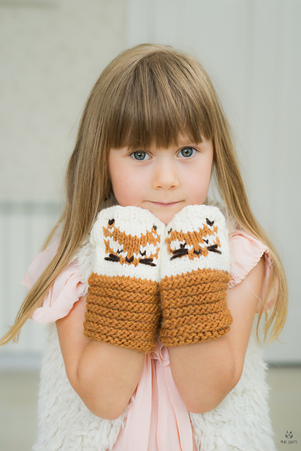 Greta Fox Wrist Warmers