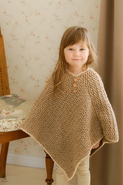 Ravelry: Sam basic poncho pattern by Muki Crafts