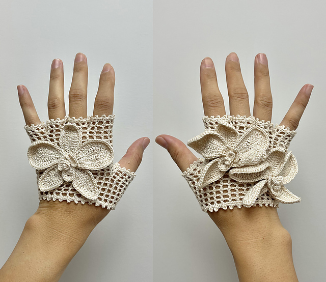 Crochet Fingerless Gloves with Orchid - Tutorial