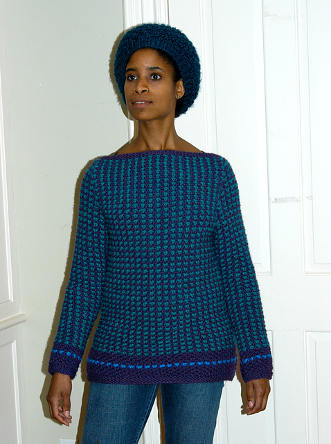 38 Sweater with Honeycomb Pattern