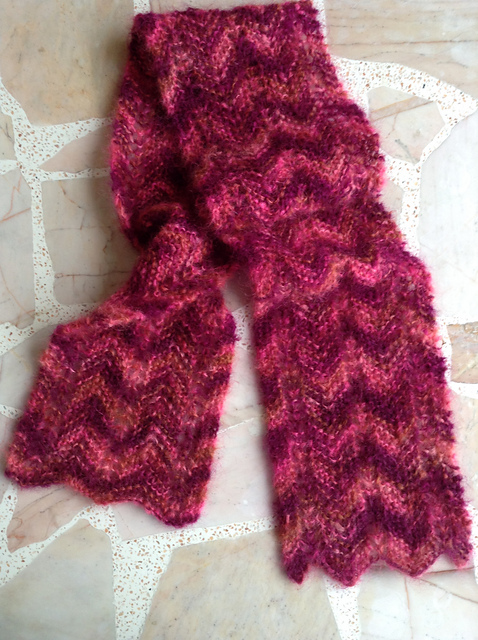 Eyelet ZigZag Garter Stitch Reversible Scarf