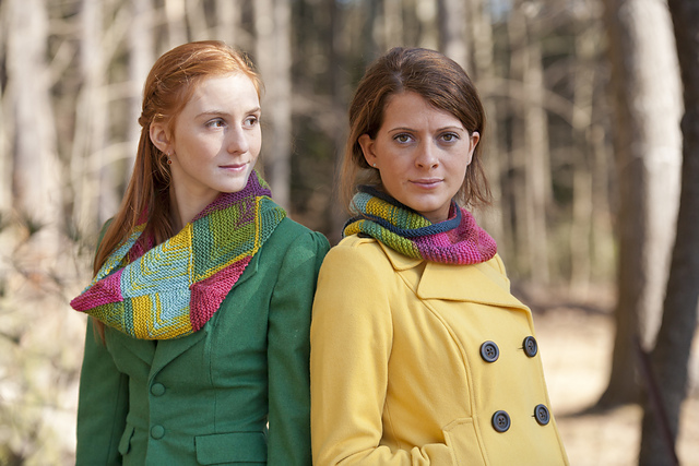 Mitered Cowl