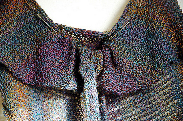Lacy Capelet