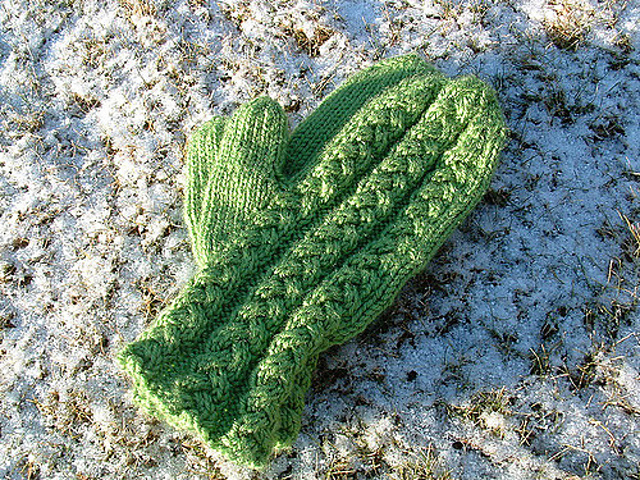 Cozy Cabled Mittens