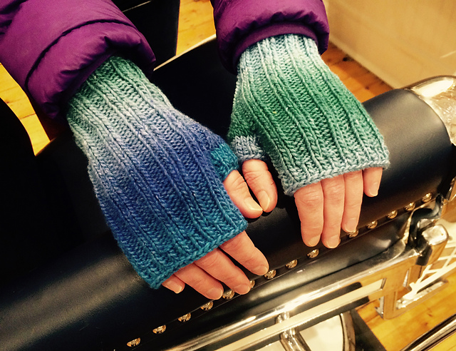 Cordoncillo Mitts