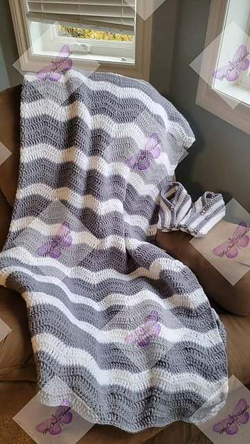 Lakeshore Ripples Baby Blanket