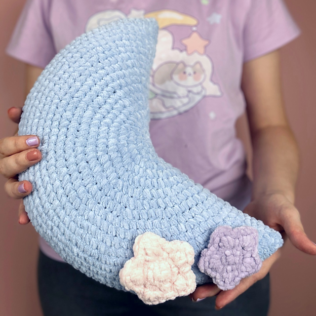Moon pillow