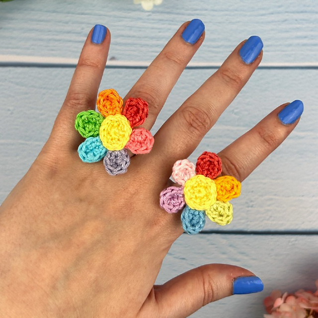 Rainbow flower ring