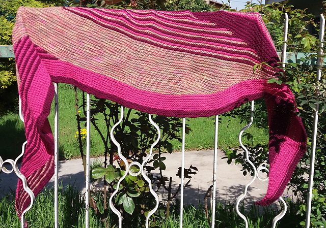 A shawl that is meant to be a scarf!