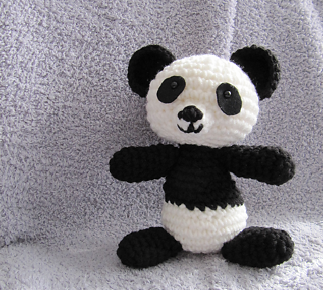 Panda Bear Amigurumi