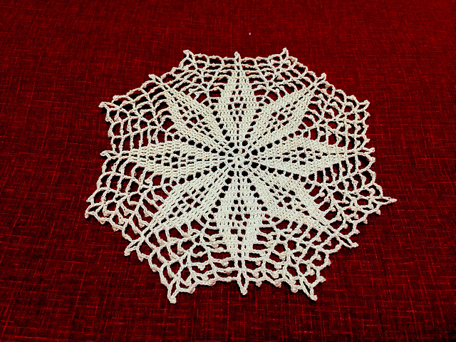 Figure 43. Finger Bowl Doily