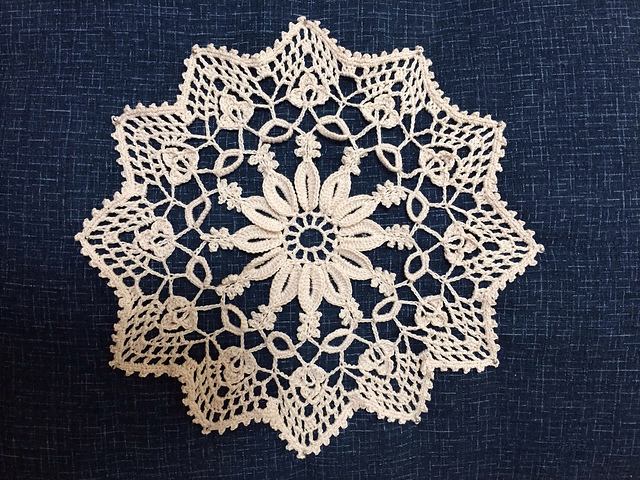 Figure 23. Clover-Leaf Doily