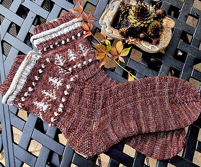 Socks Mabon
