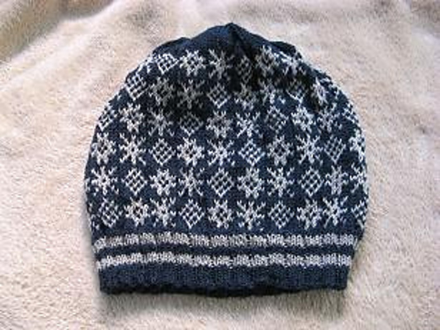 Ravelry: p14．cap（星だらけの帽子） pattern by Mariko Mikuni