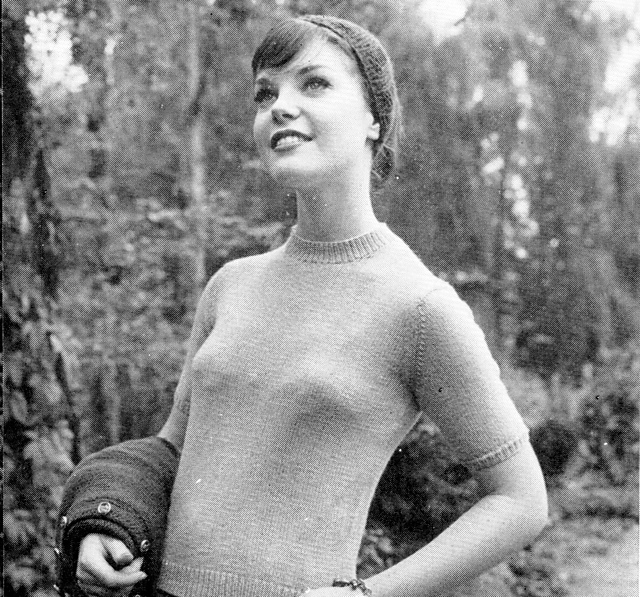 6026-83 Slipon Sweater