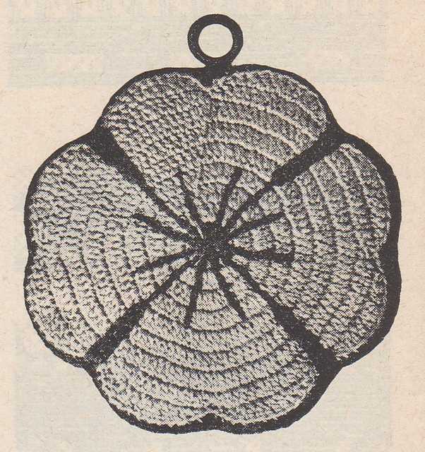 Clover Pan Holder