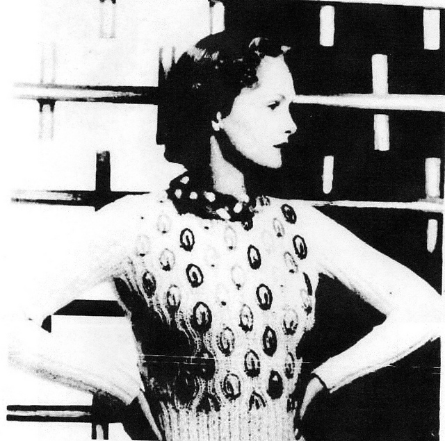 Viennese Sports Jumper in Over Embroidery