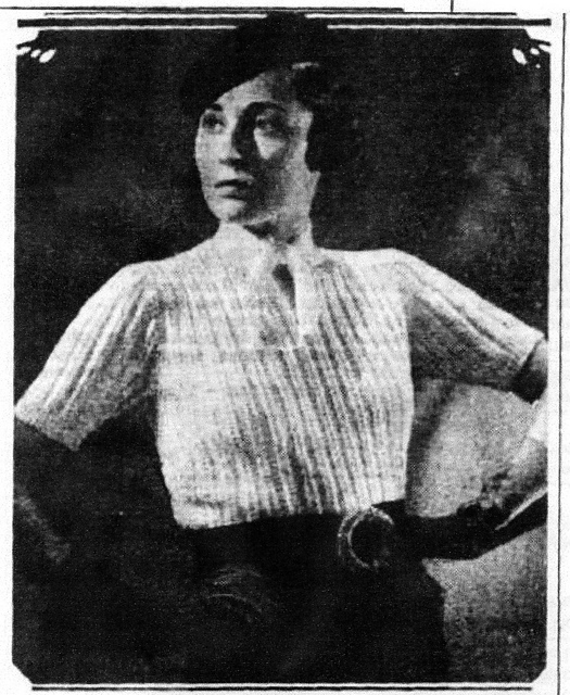 A Knitted Blouse for Cobbity