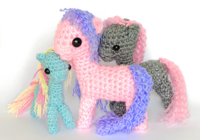 Little Baby Pony - Amigurumi Crochet Pattern