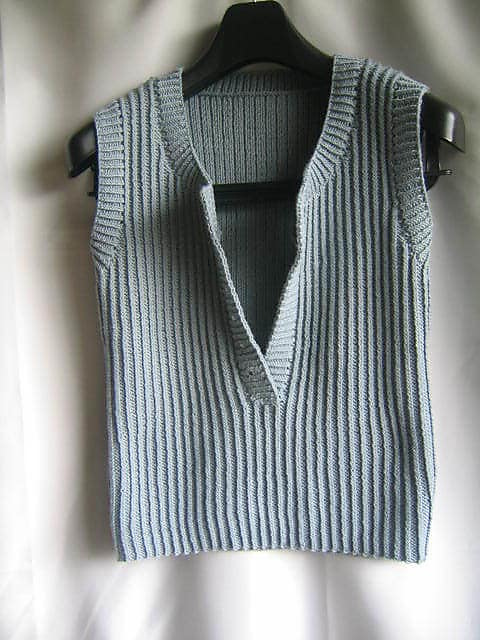 p.04 vest