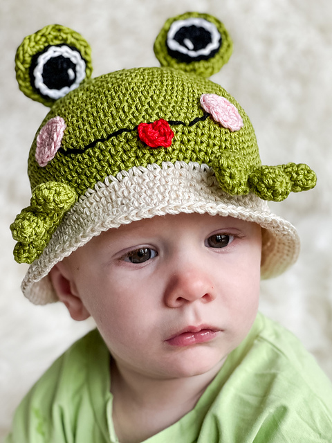 Frog Bucket Hat