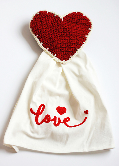Farmhouse Heart Towel Topper
