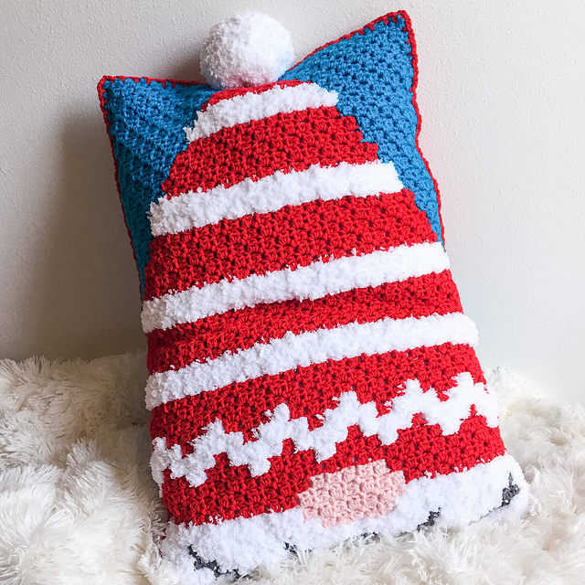 Christmas Gnome C2C Pillow