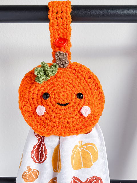 Pumpkin Towel Topper