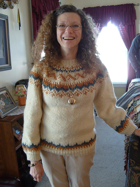 Wave Motif Pullover