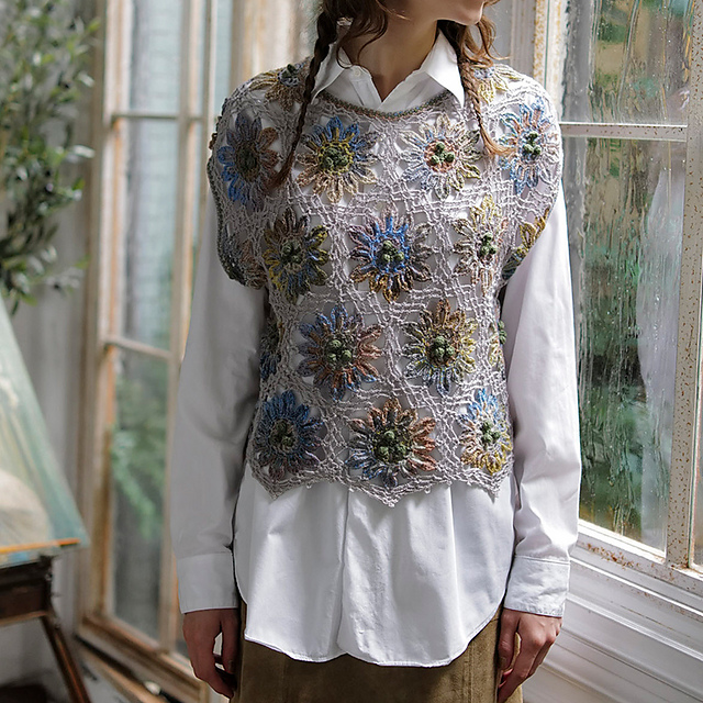 p.53 Hexagonal motif vest